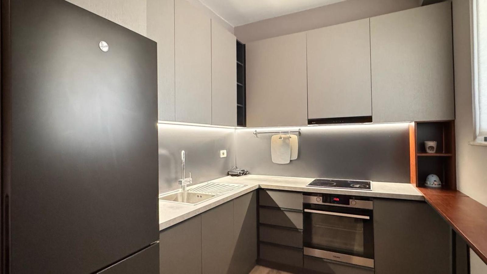 Terrace Flat In Heart Of Tirana Appartement Buitenkant foto