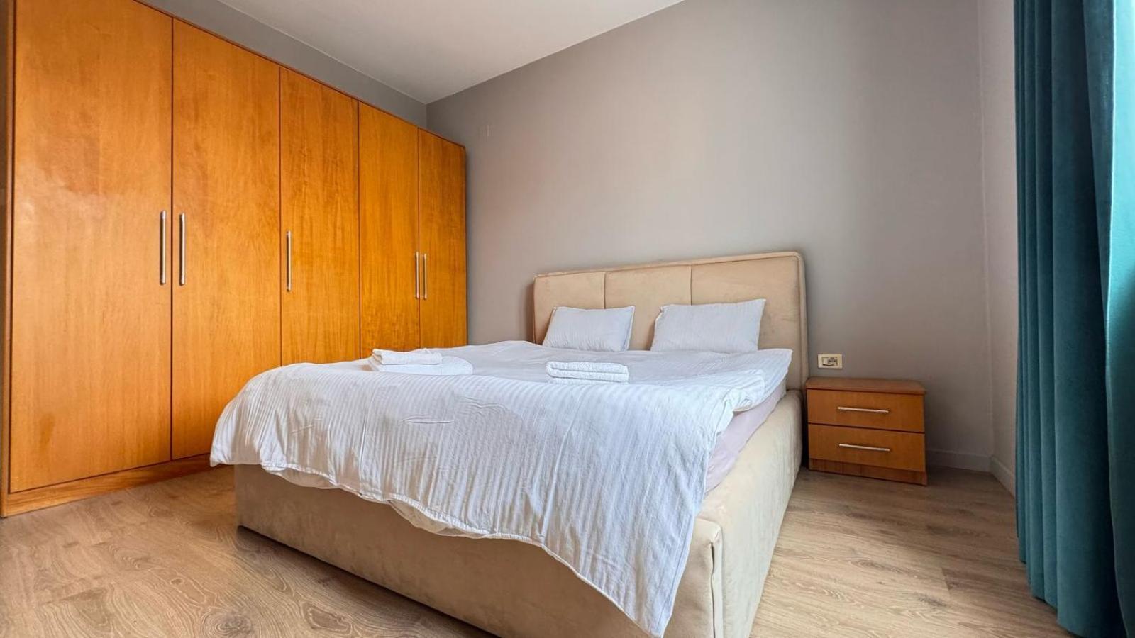 Terrace Flat In Heart Of Tirana Appartement Buitenkant foto