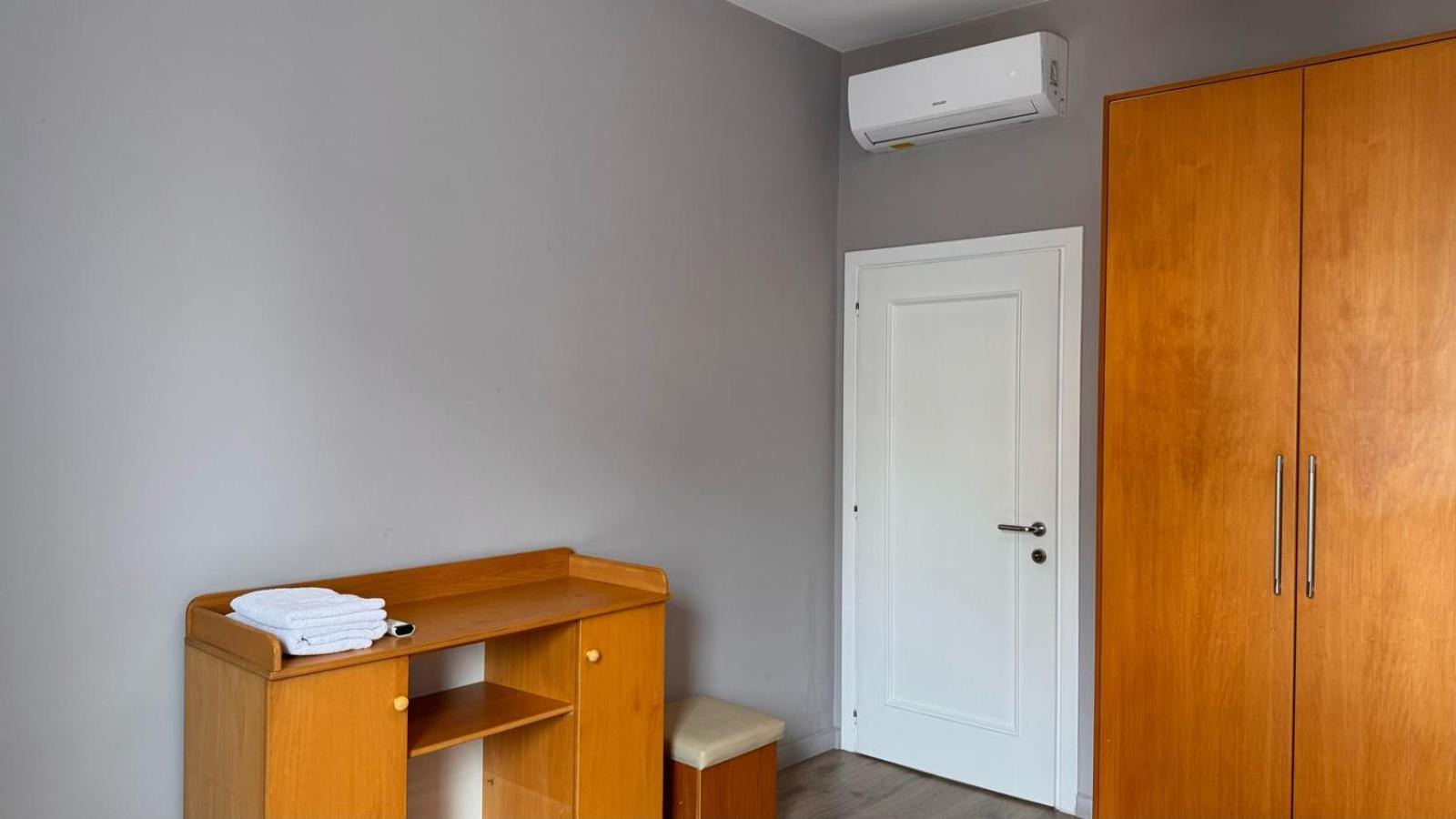 Terrace Flat In Heart Of Tirana Appartement Buitenkant foto